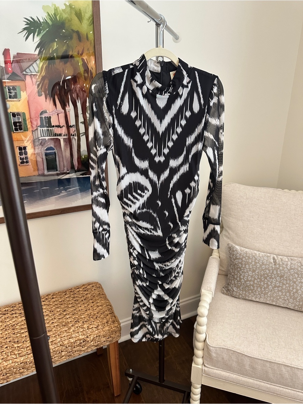 FARM Rio Black & White Printed Long Sleeve Ruched Midi Dress